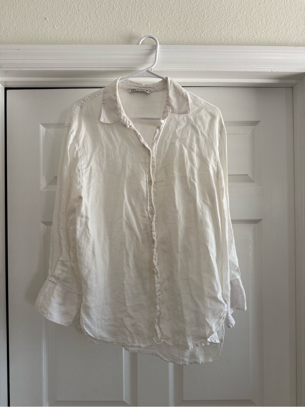 Zara Women's White Button-Down Shirt